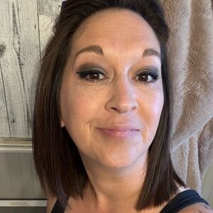 Meet your Posher, Tonya